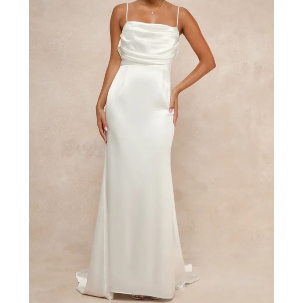 Lulus Lovely Endearment Timeless Wedding Dress Formal White Satin Train Size XL